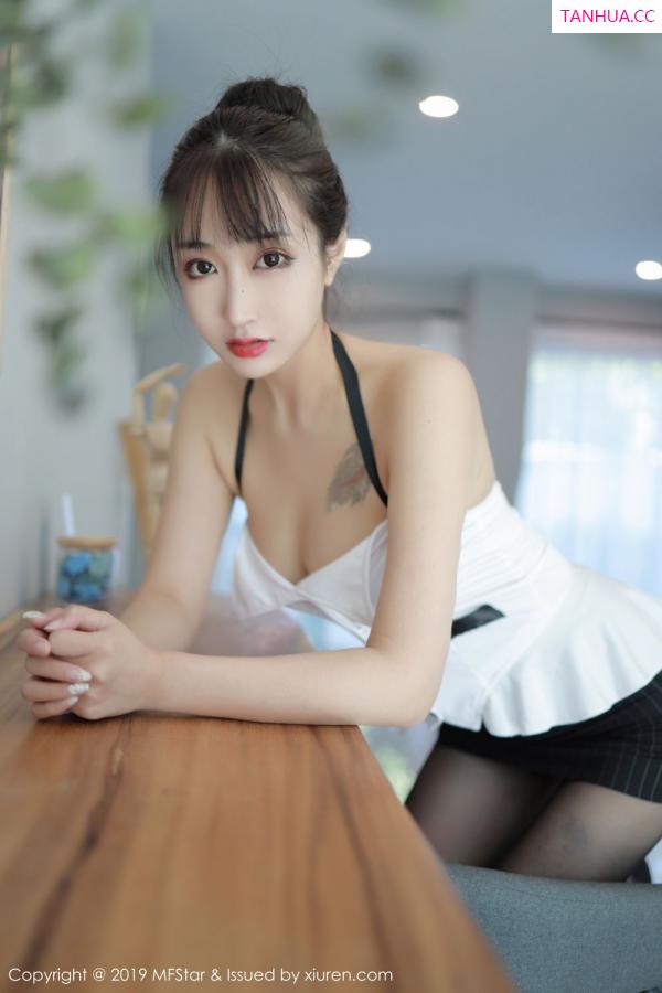 林子欣  [MFStar]高清写真图 2019.12.05 VOL.238 Betty林子欣第17张图片